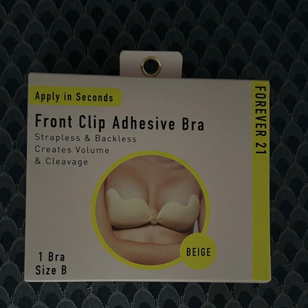 Forever 21 Beige Strapless Adhesive Bra